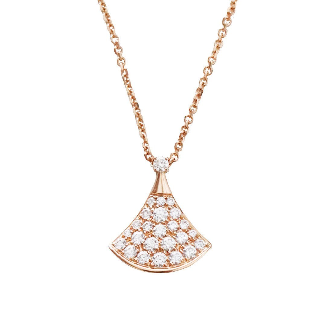 Collier BULGARI "Diva’s Dream" en or rose et diamants - Castafiore