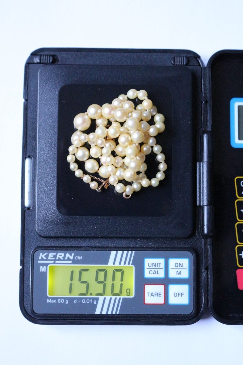 Collier de 90 perles de culture en chute, fermoir or jaune - Castafiore