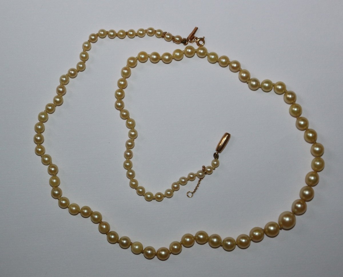 Collier de 90 perles de culture en chute, fermoir or jaune - Castafiore