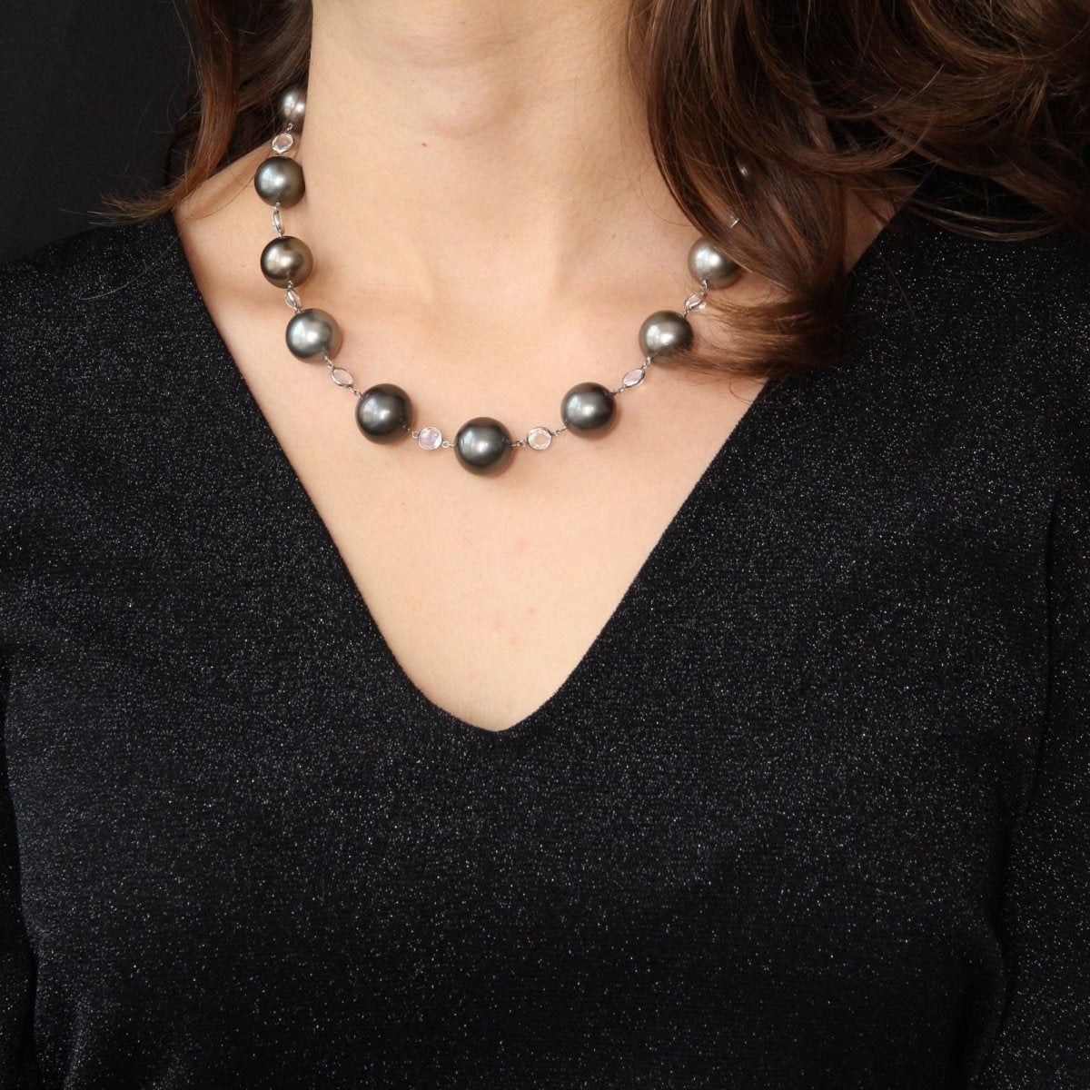 Collier de perles de Tahiti et pierres de lune - Castafiore