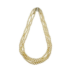 Collier de Perles trois rangs en perle de culture, or blanc et diamants - Castafiore