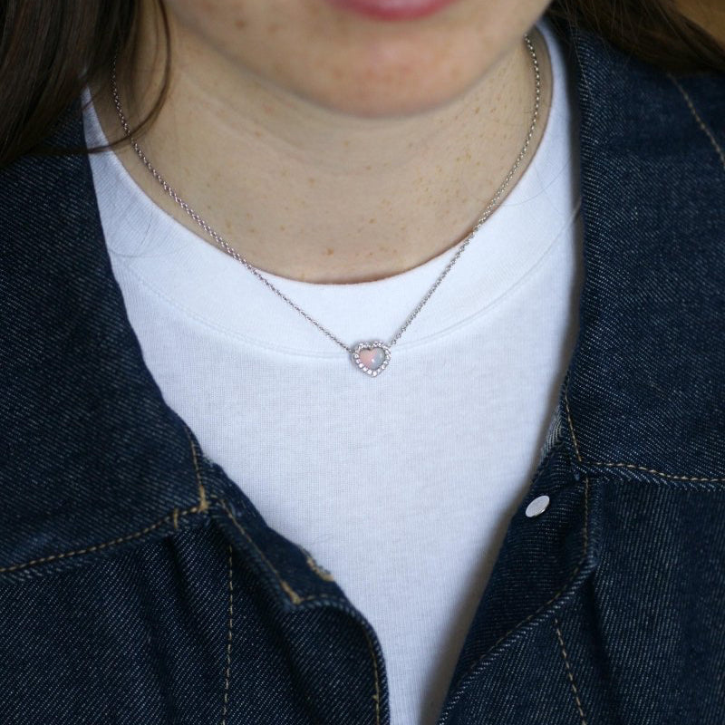 Collier Dior Happy Birth Coeur Opale et Diamants sur Or Blanc - Castafiore