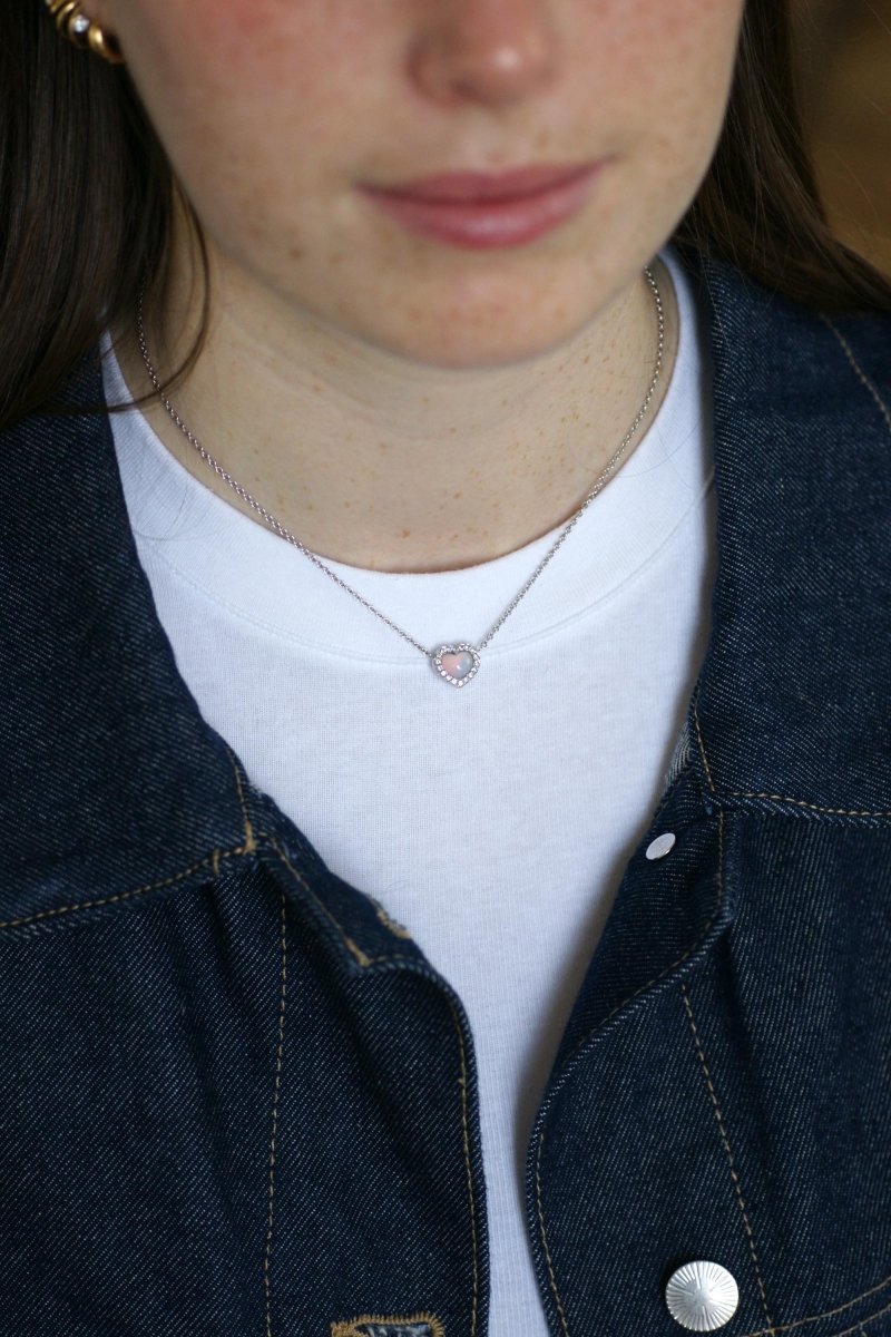 Collier Dior Happy Birth Coeur Opale et Diamants sur Or Blanc - Castafiore