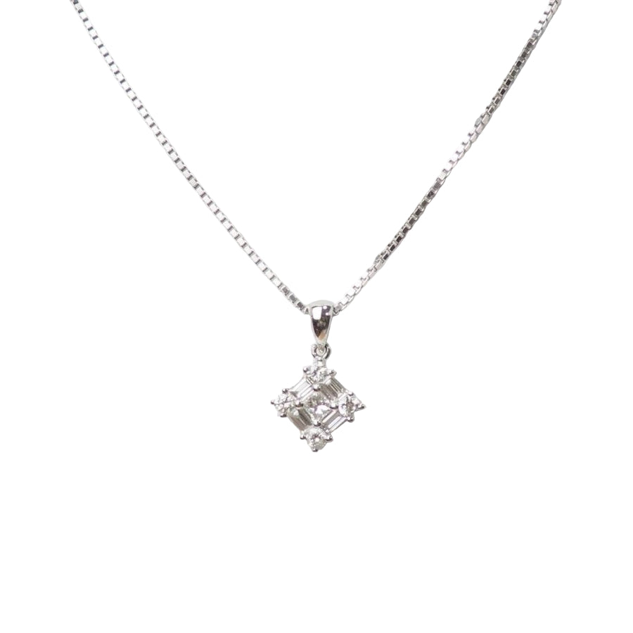 Collier en or blanc et diamants - Castafiore