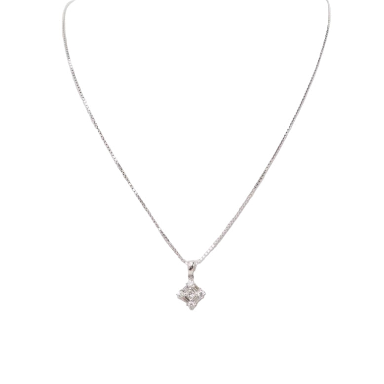 Collier en or blanc et diamants - Castafiore