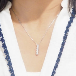 Collier en or blanc et diamants - Castafiore