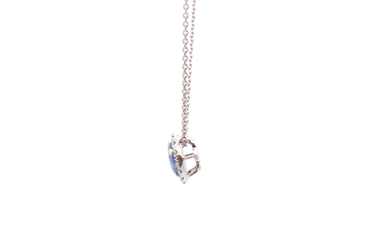 Collier en or et saphir - Castafiore
