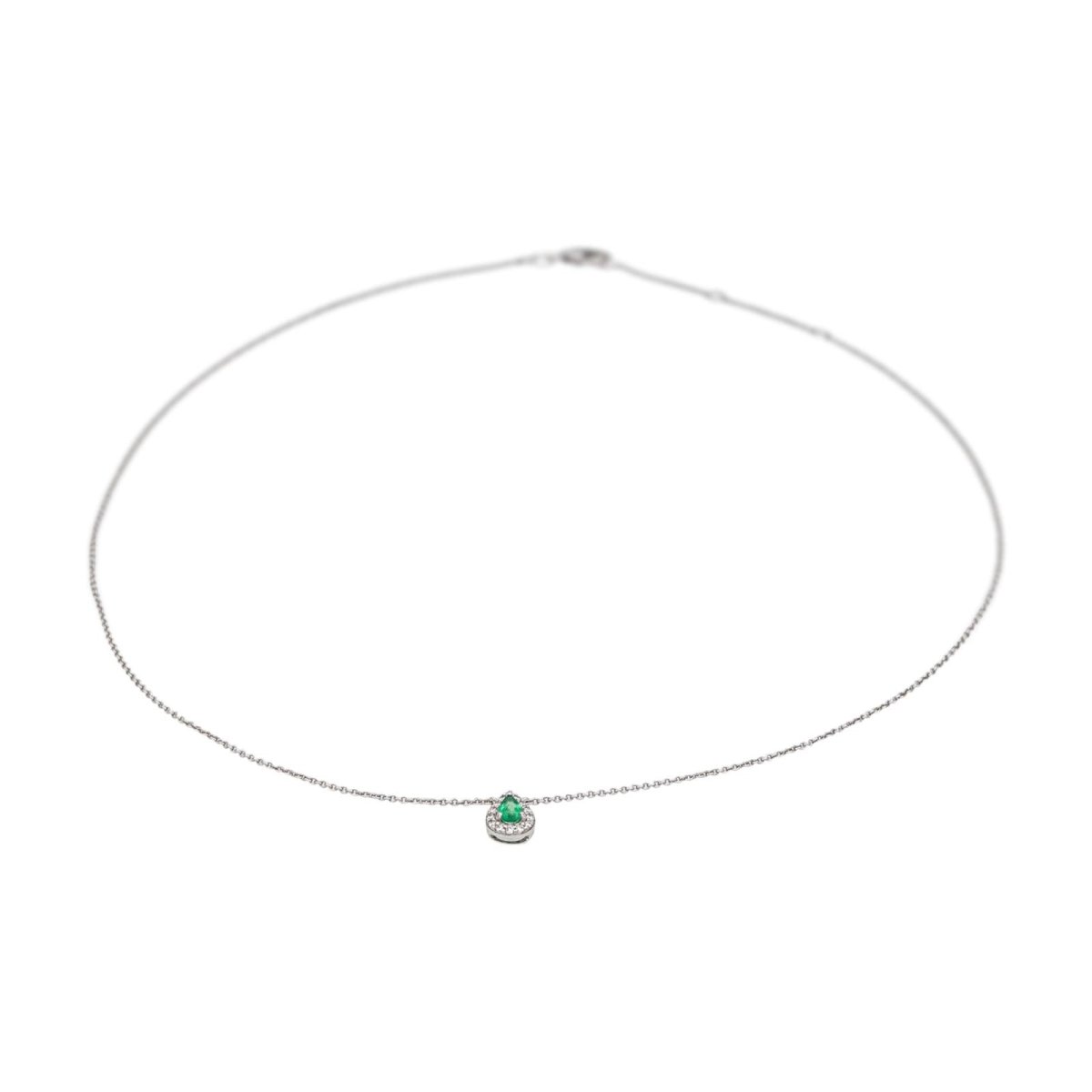 Collier Maille en or blanc, émeraude et diamants - Castafiore