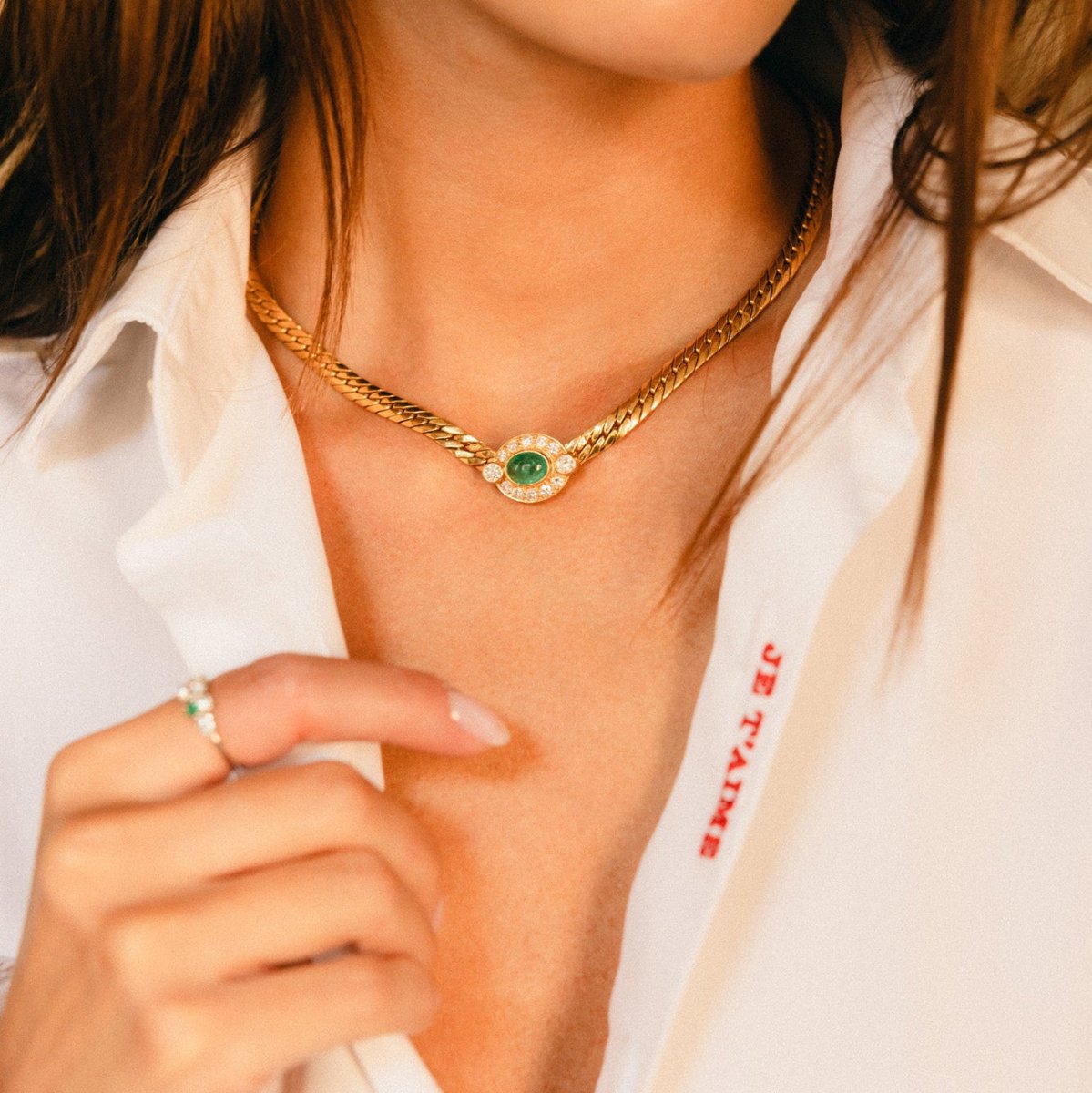 Collier Maille en or jaune, émeraude, saphir et diamants - Castafiore