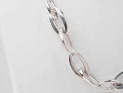 Collier maille ovale en or blanc - Castafiore