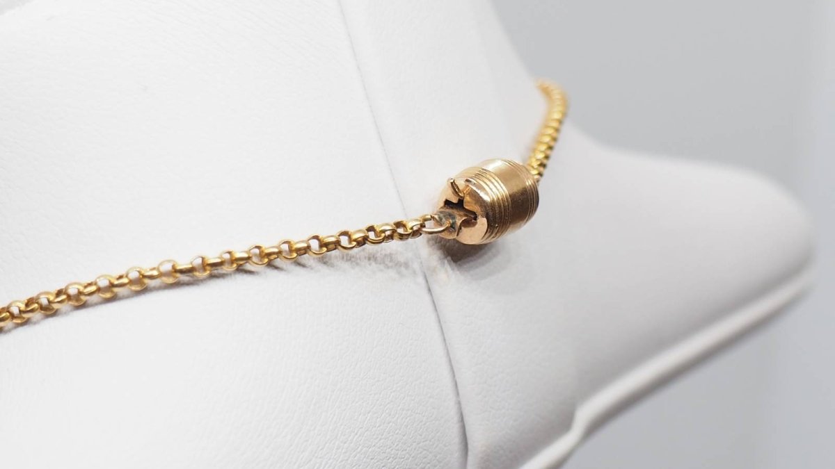 Collier Napoléon III en or jaune et émail - Castafiore