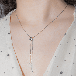 Collier Négligé CHAUMET "Lien Séduction" en or blanc et diamants - Castafiore
