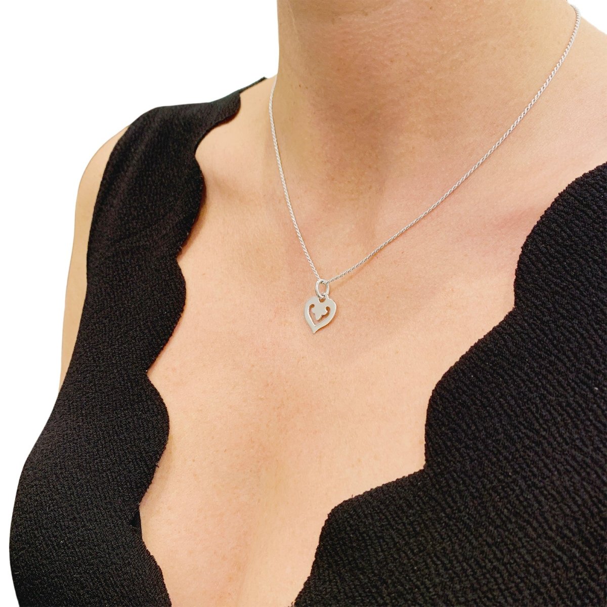 Collier O.J.Perrin,“Coeur Légende”, or blanc. - Castafiore