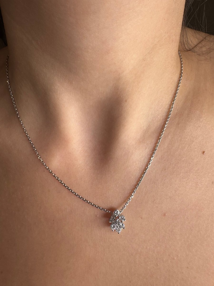 Collier - Or blanc et diamants - Castafiore