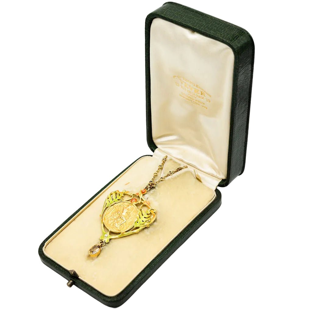 Collier Pendentif Art Nouveau HENRI VEVER en or jaune, émail et béryl - Castafiore