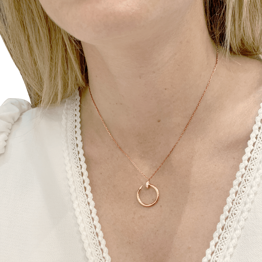Collier Pendentif CARTIER "Juste un Clou" en or rose et diamants - Castafiore