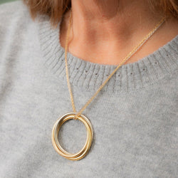 Collier Pendentif CARTIER "Trinity" en or jaune, or blanc et or rose - Castafiore