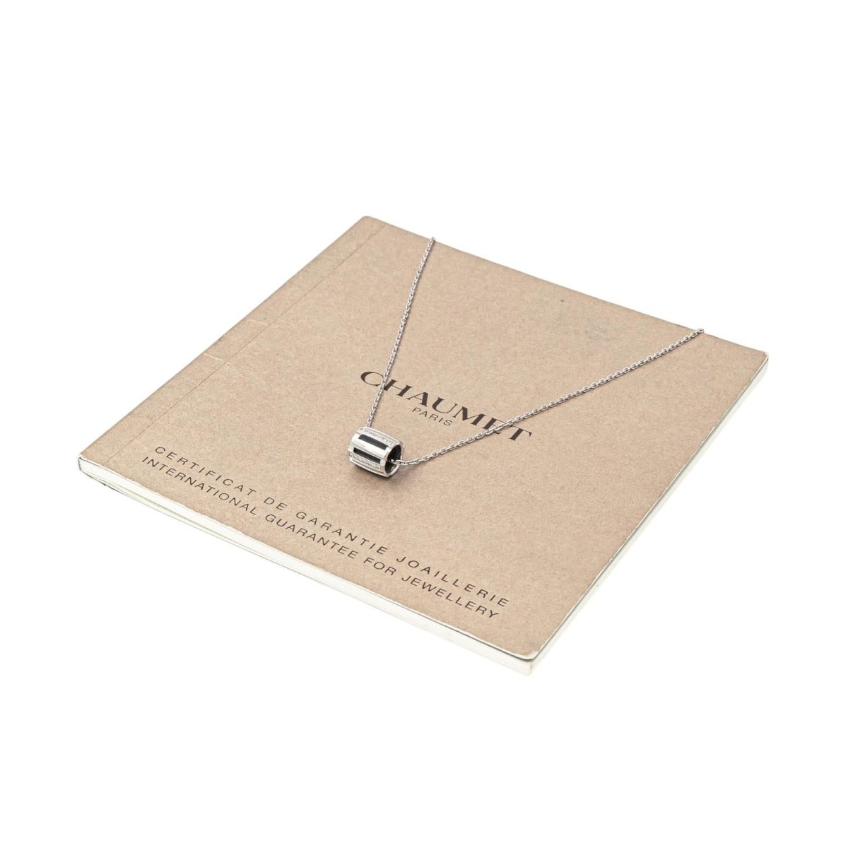 Collier Pendentif CHAUMET "Class One" en or blanc et diamants - Castafiore