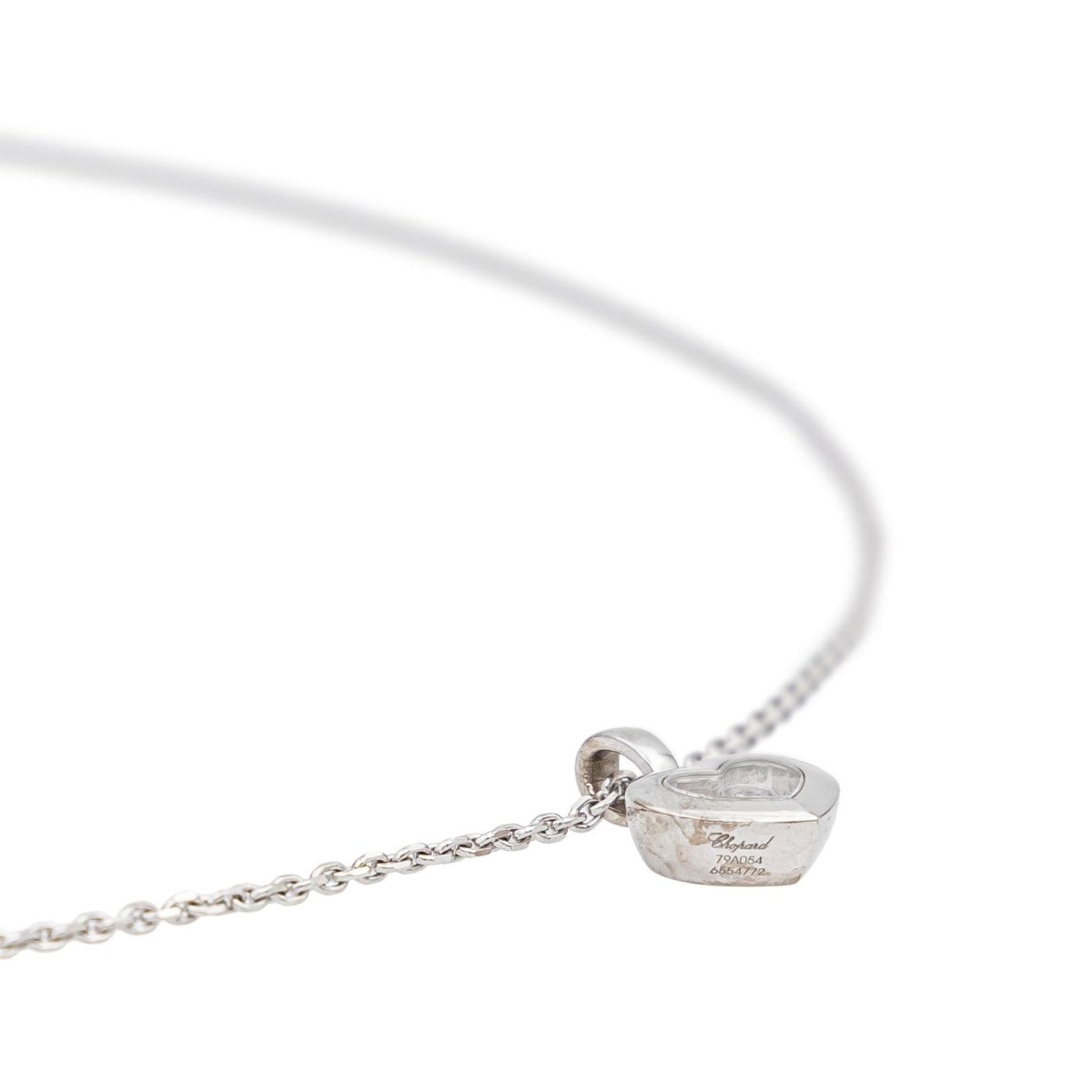 Collier Pendentif CHOPARD "Happy Heart" en or blanc et diamant - Castafiore