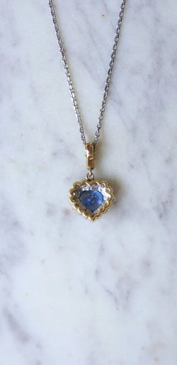 Collier Pendentif Coeur saphir Ceylan et diamants - Castafiore