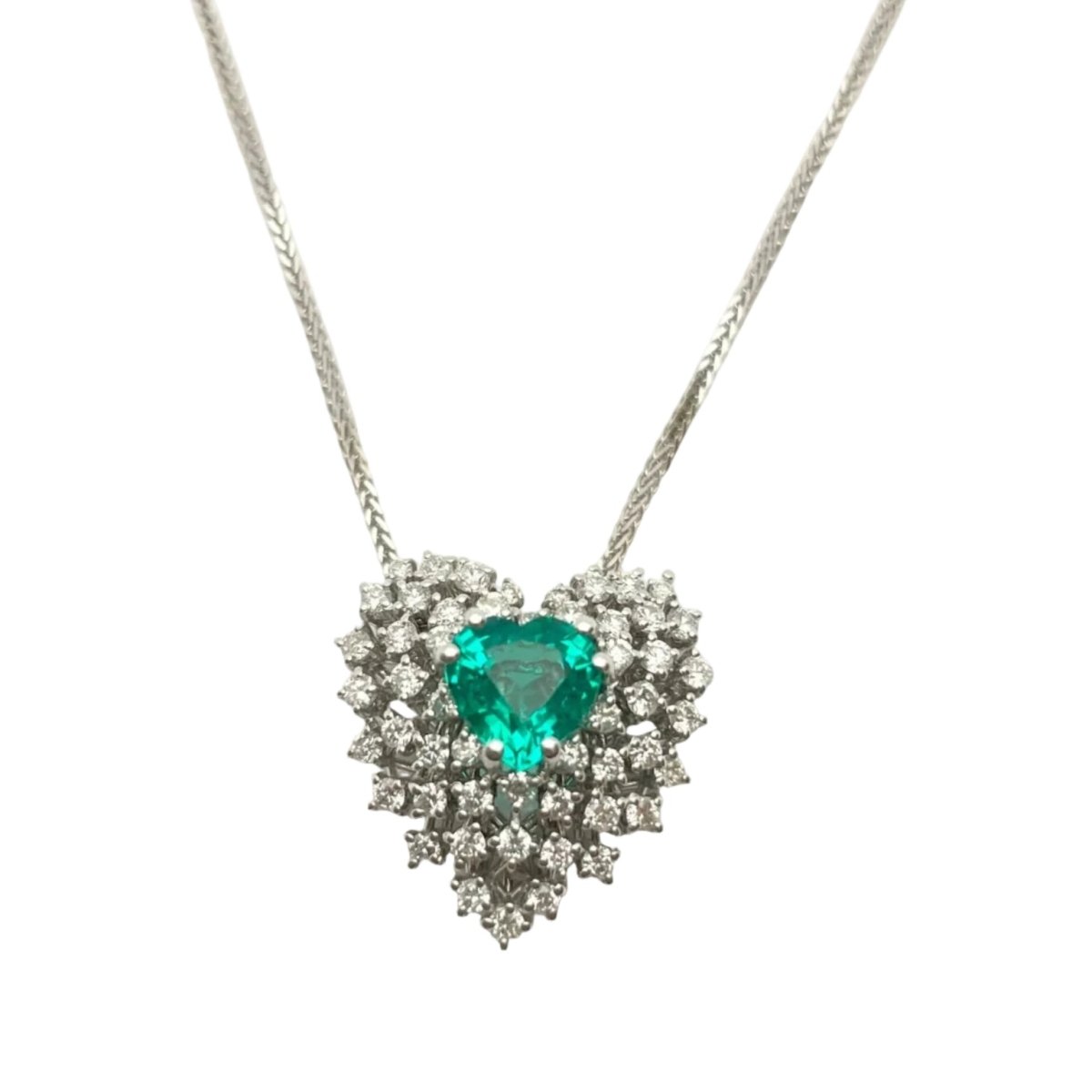 Collier Pendentif en or blanc, émeraude et diamants - Castafiore