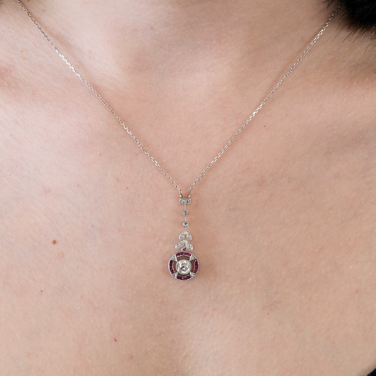 Collier Pendentif en or blanc et diamants - Castafiore