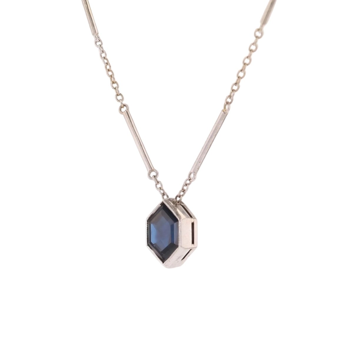 Collier Pendentif en or blanc et saphir - Castafiore