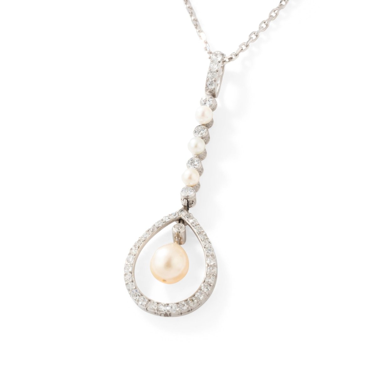 Collier Pendentif en or blanc, perle et diamants - Castafiore