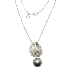 Collier Pendentif en or blanc, perle et diamants - Castafiore