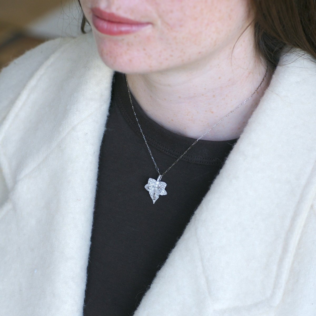 Collier Pendentif en or blanc, platine et diamants - Castafiore