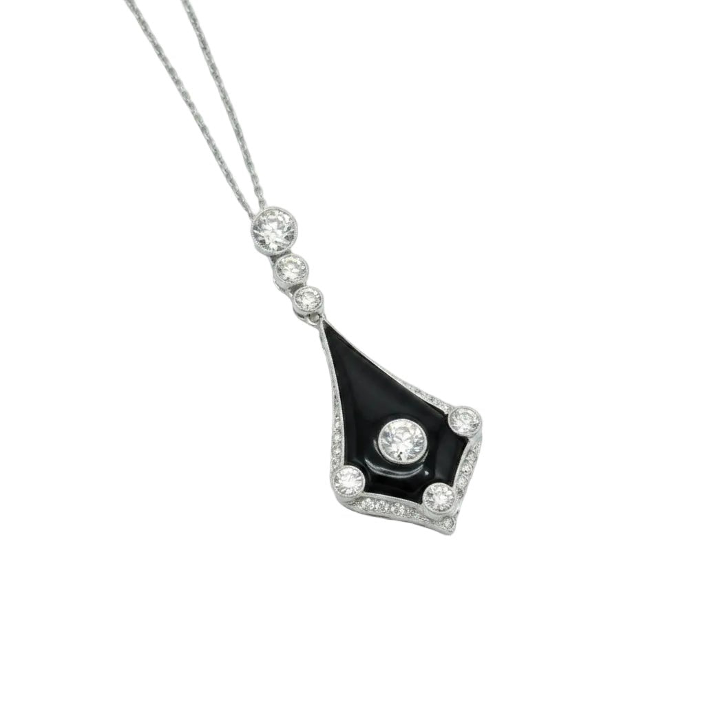 Collier Pendentif en or blanc, platine, onyx et diamants - Castafiore