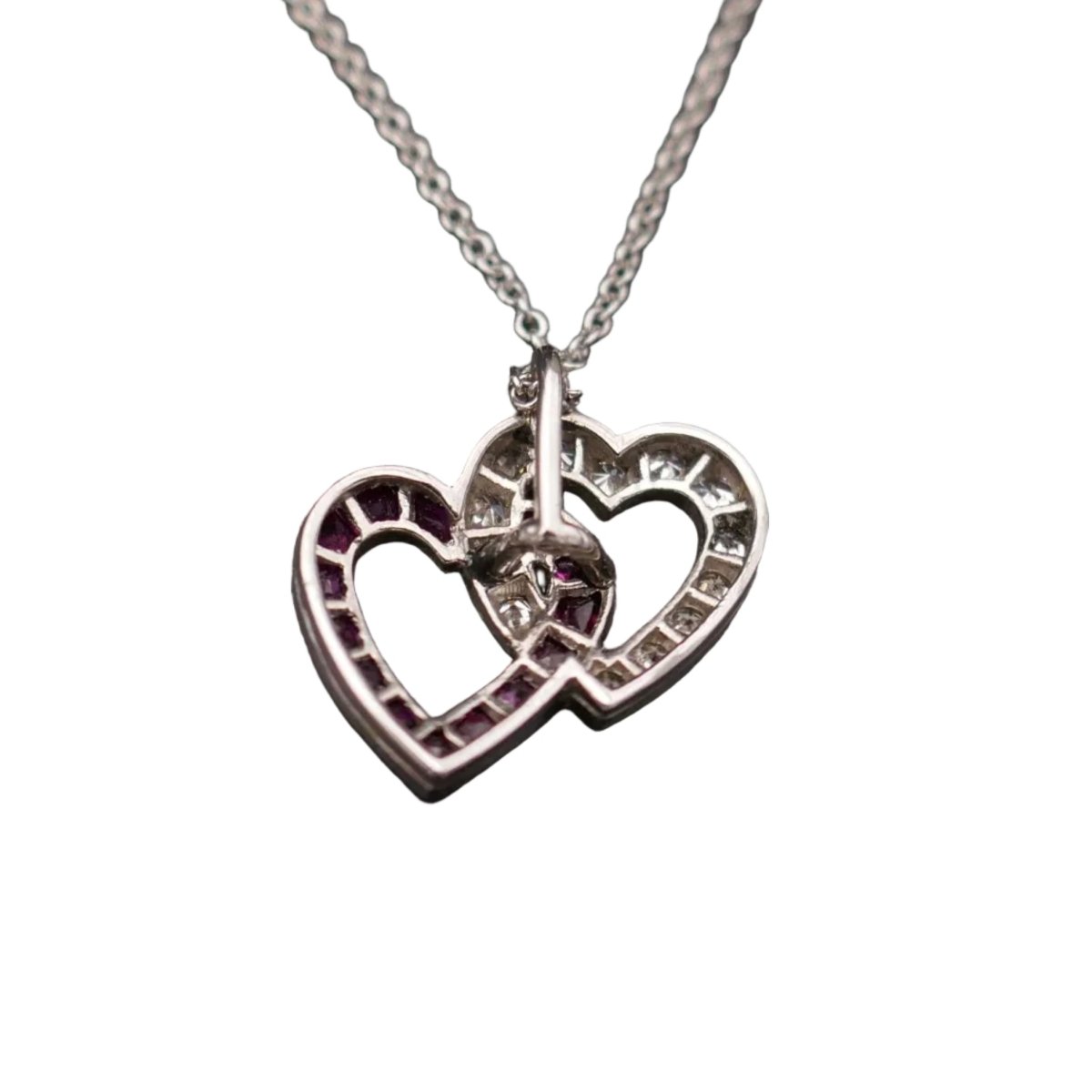 Collier Pendentif en or blanc, rubis et diamants - Castafiore