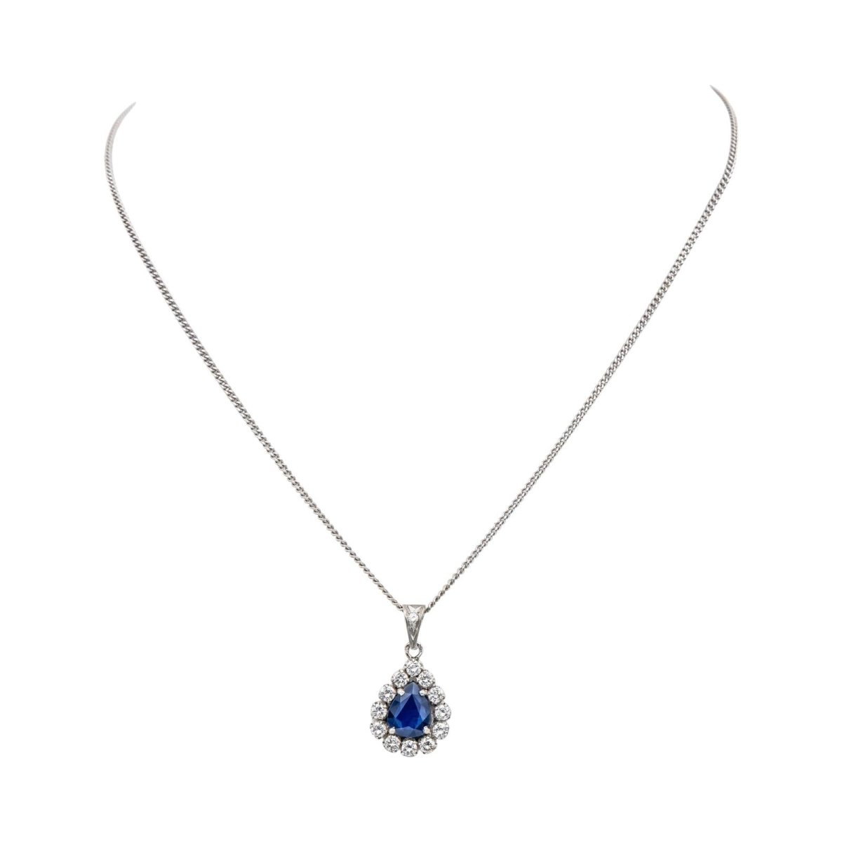 Collier Pendentif en or blanc, saphir et diamants - Castafiore