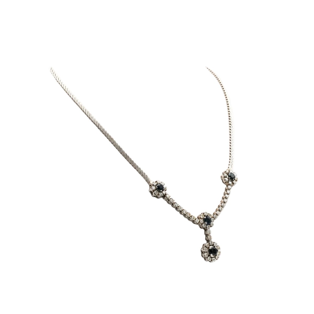 Collier Pendentif en or blanc, saphirs et diamants - Castafiore