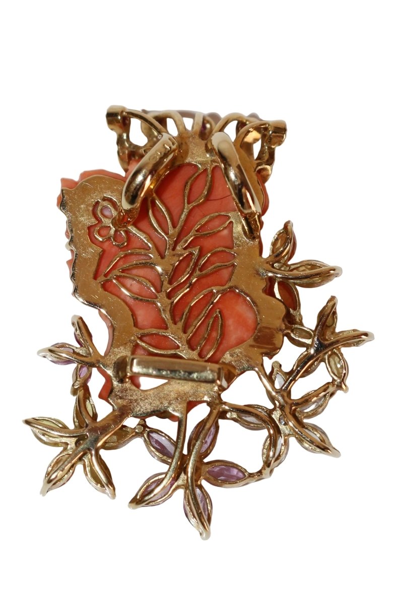 Collier Pendentif en or jaune, corail et diamants - Castafiore