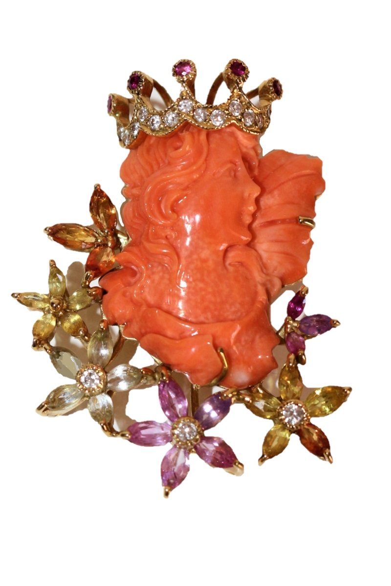 Collier Pendentif en or jaune, corail et diamants - Castafiore