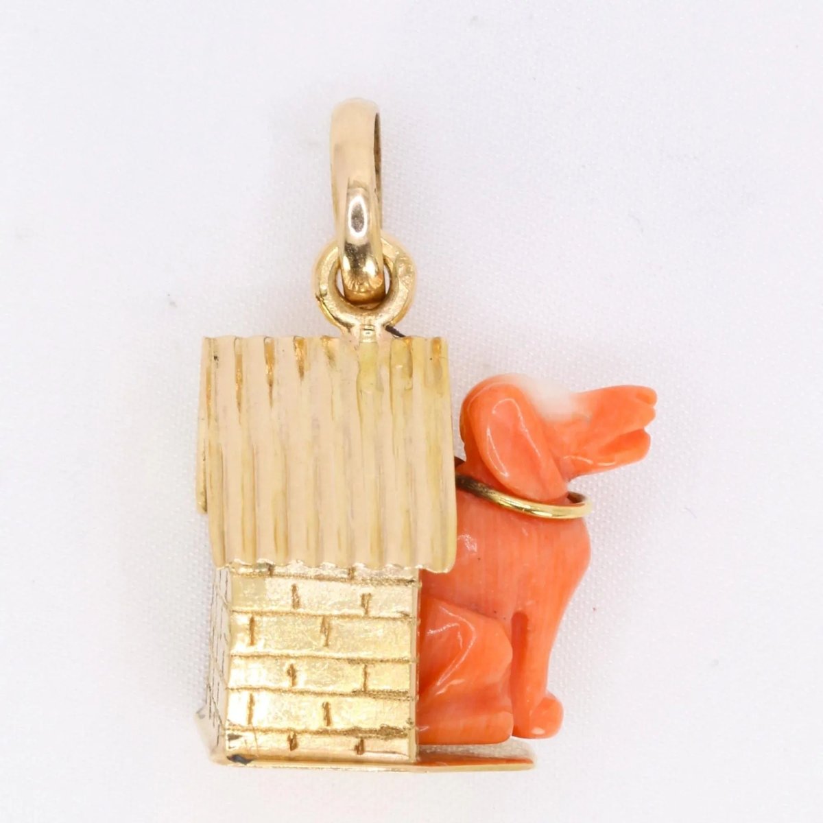 Collier Pendentif en or jaune et corail - Castafiore