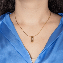 Collier Pendentif en or jaune et diamants - Castafiore