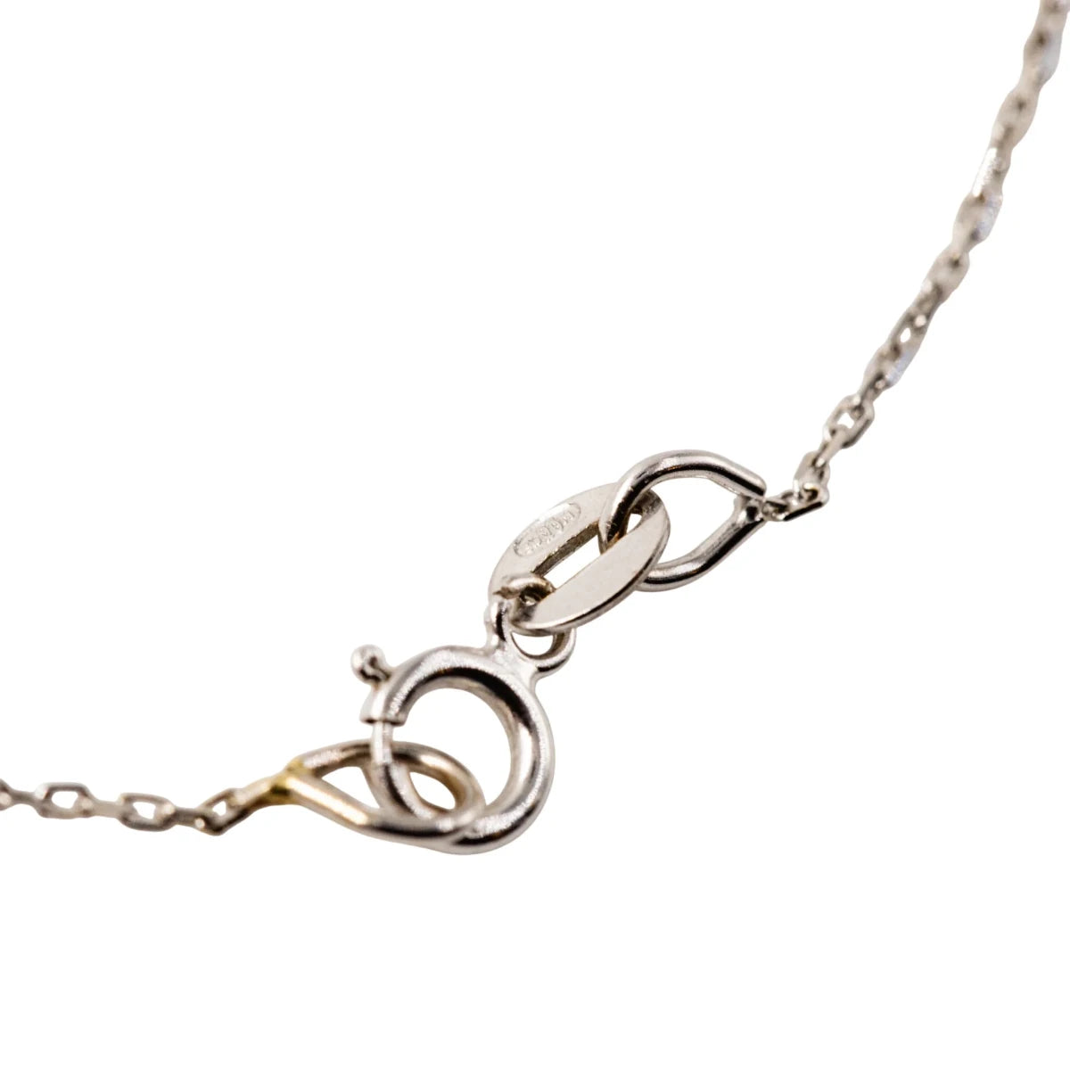 Collier Pendentif Étoile en or blanc et diamants - Castafiore