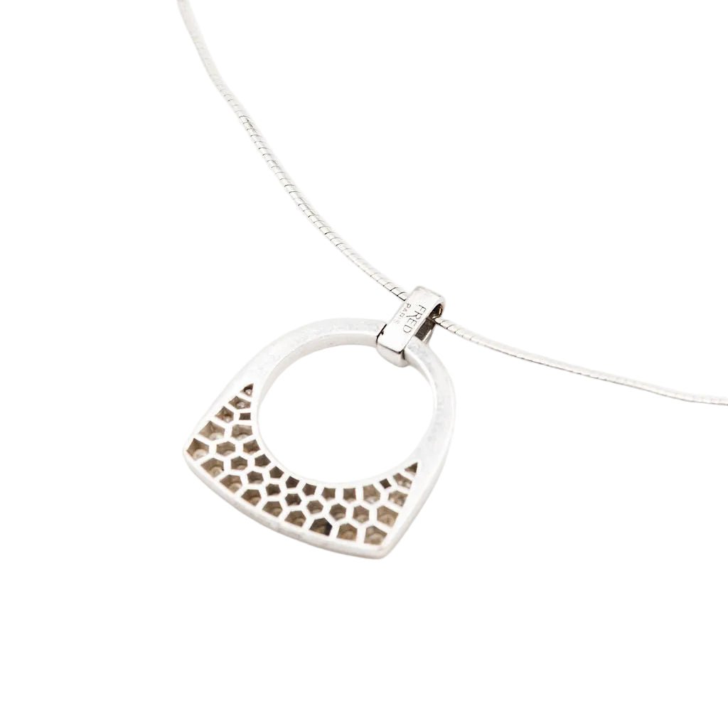 Collier Pendentif FRED "Success" en or blanc et diamants - Castafiore