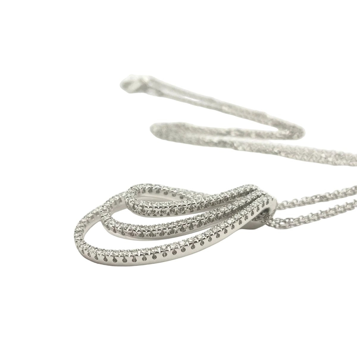 Collier Pendentif RAIMA en or blanc et diamants - Castafiore