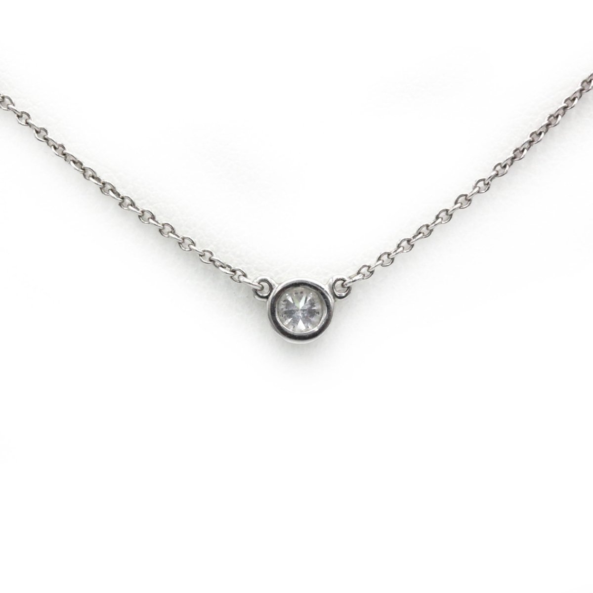 Collier Pendentif TIFFANY & CO. "Diamonds By The Yard" en platine et diamant - Castafiore