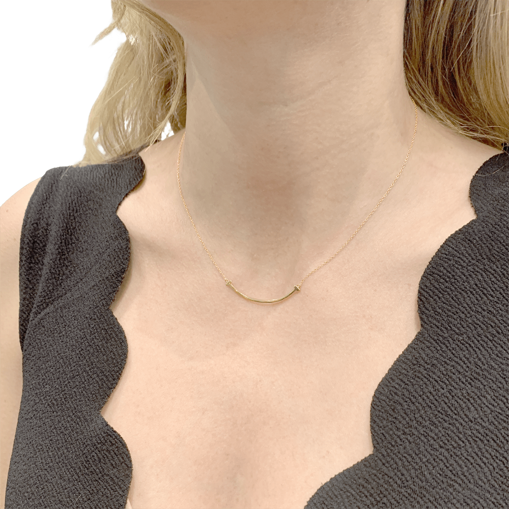 Collier Pendentif TIFFANY & CO. "Tiffany T Smile" en or jaune - Castafiore