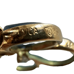 Collier Pendentif VAN CLEEF & ARPELS en or jaune, calcédoine et diamant - Castafiore