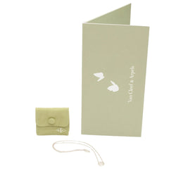 Collier Pendentif VAN CLEEF & ARPELS "Pure Alhambra" en or blanc et diamants - Castafiore