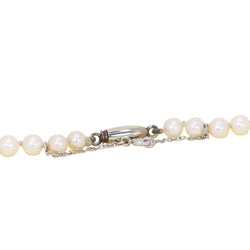 Collier Perles BOUCHERON en or blanc - Castafiore