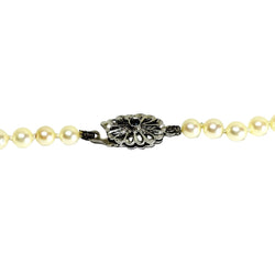 Collier Perles en or blanc et saphir - Castafiore