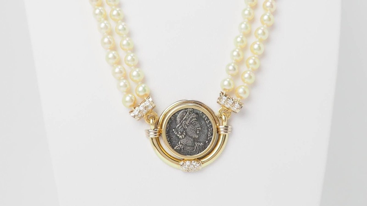 Collier pièce de constance II, perle de culture et diamants en or jaune - Castafiore