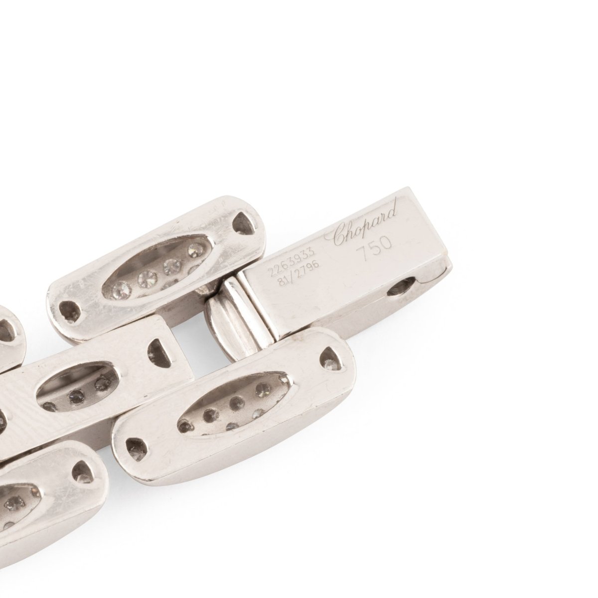 Collier ras de cou CHOPARD en or blanc et diamants - Castafiore