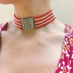 Collier ras de cou, en or blanc, corail et perles - Castafiore